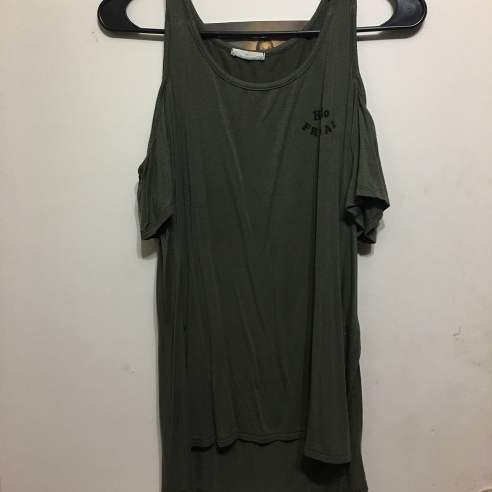 Hello Friday Cold Shoulder Top/Full Tilt/Size S